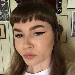 Meet your Posher, Keely